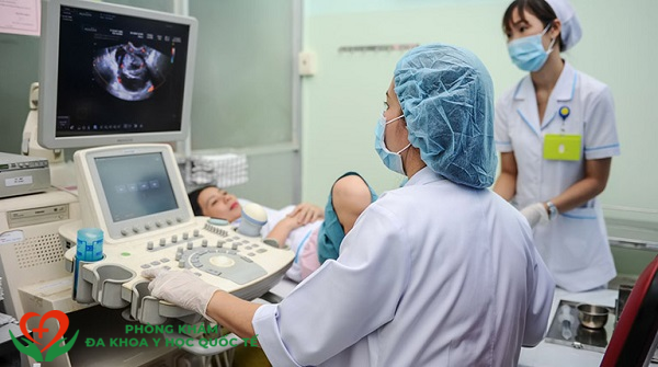 Thai ngoài tử cung siêu âm đầu dò có thấy không